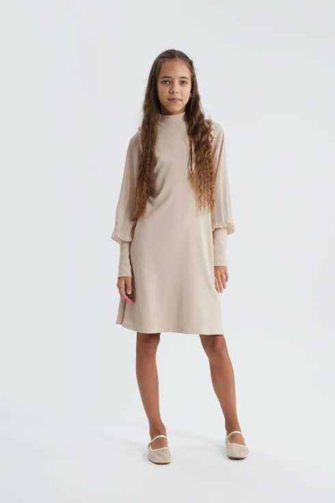 meiteņu kleita, eleganta kleita, svētku apģērbs, kleitas meitenēm, bērnu modes kleitas, īpašiem svētkiem, kvalitatīvas kleitas