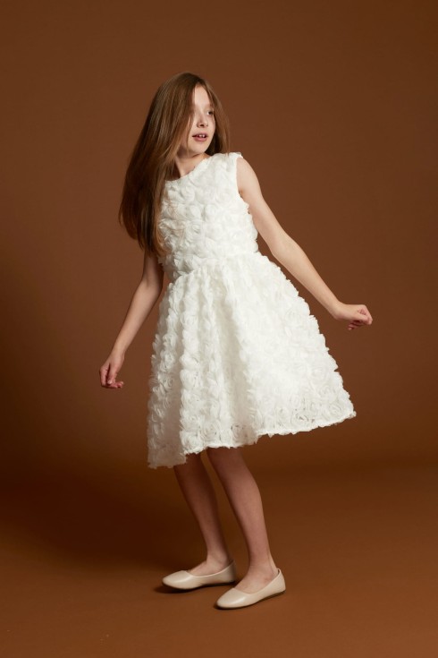 svinīga kleita, kleita meitenēm, krēmbalta kleita, kleita kristībām, kleita kāzām, Naya, bērnu mode, svētku apģērbs